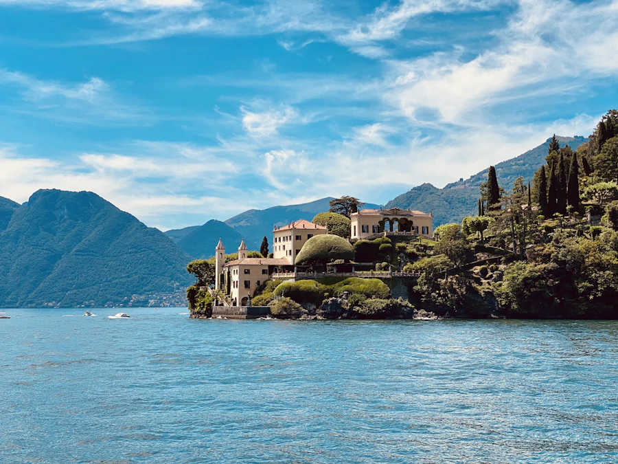 A villa on the shore of Lake Como